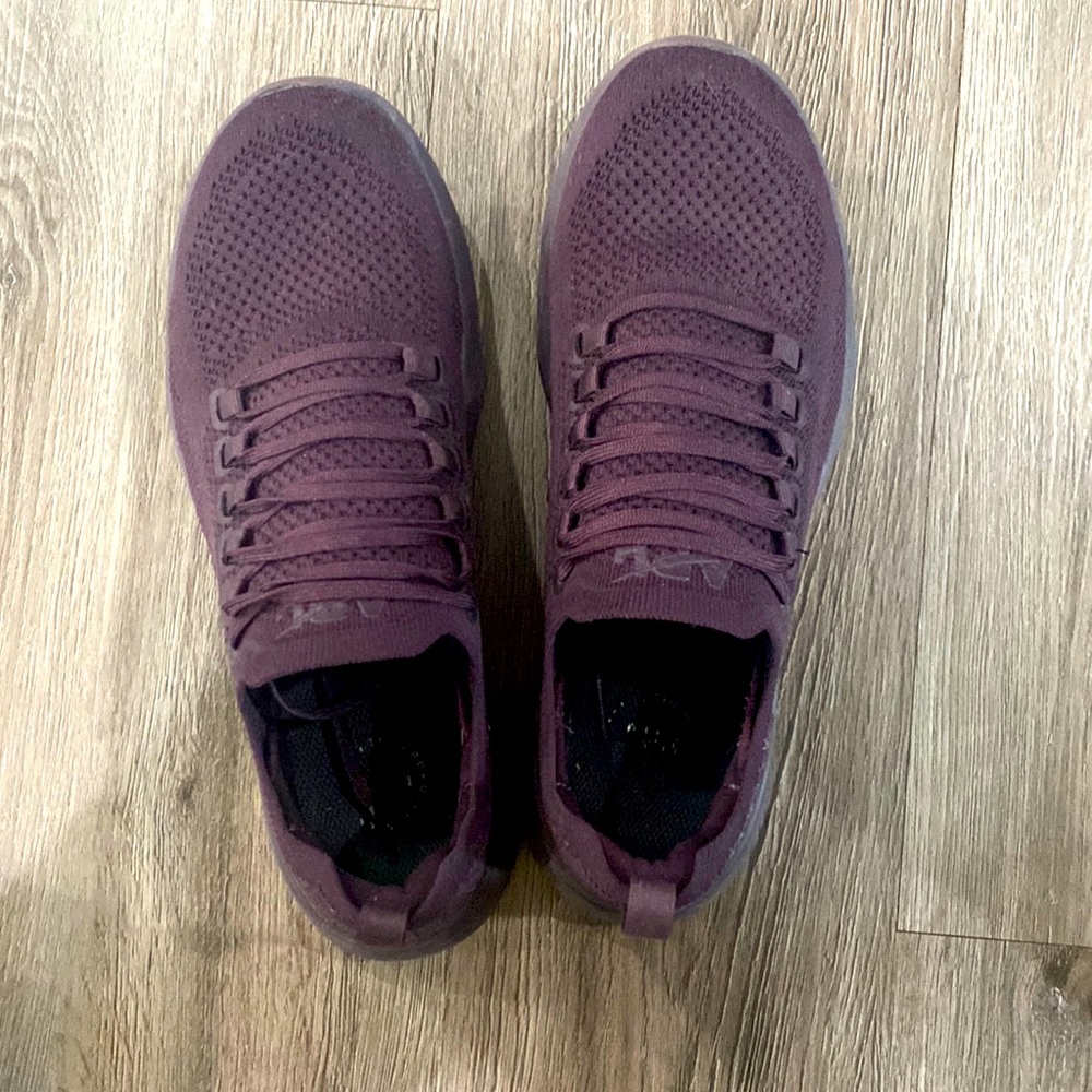 purple APL size 9